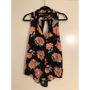 Mink Pink Floral Sleeveless Collared Open Back Top